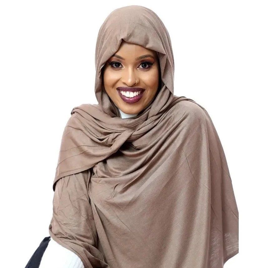 Amina Mude