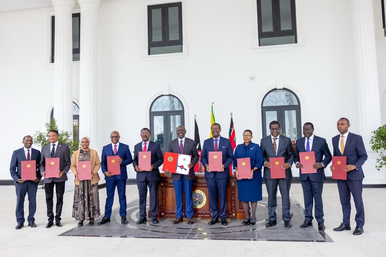 Ruto signs VAT bill cutting fuel tax to 8 per cent